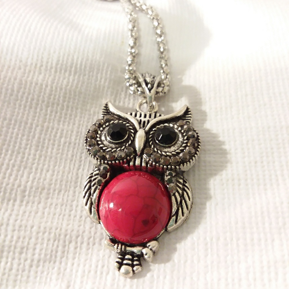 New Beautiful Owl Pendant Necklace